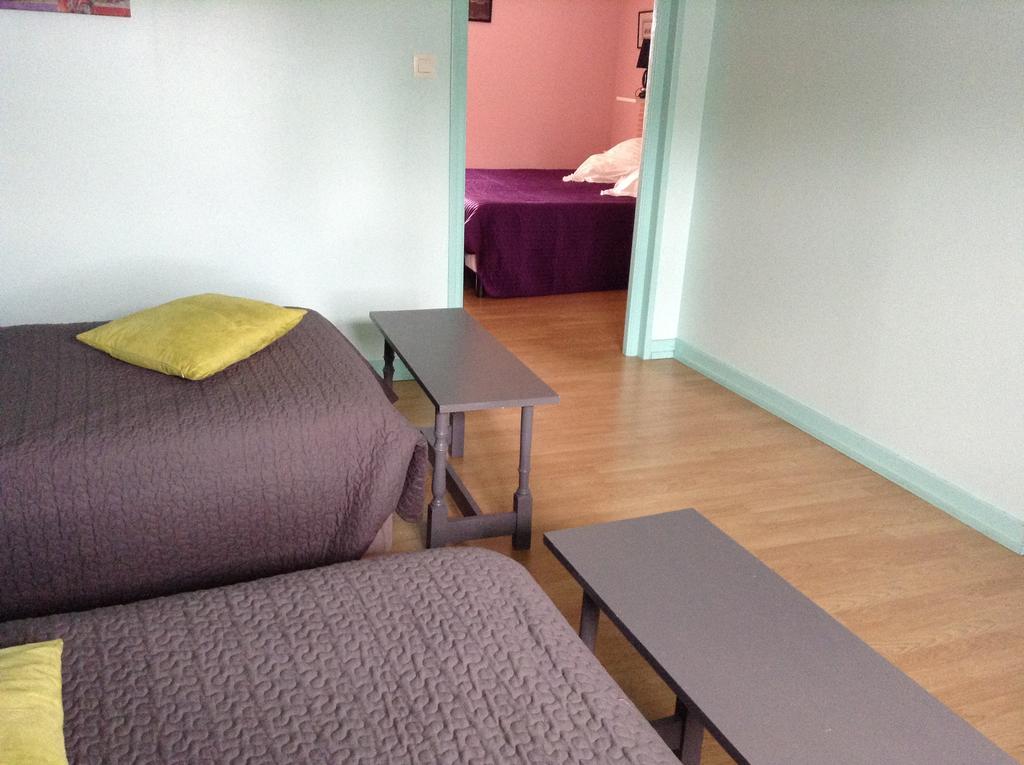 Chambres D'Hotes L'En Haut Des Vignes Mérignac Oda fotoğraf